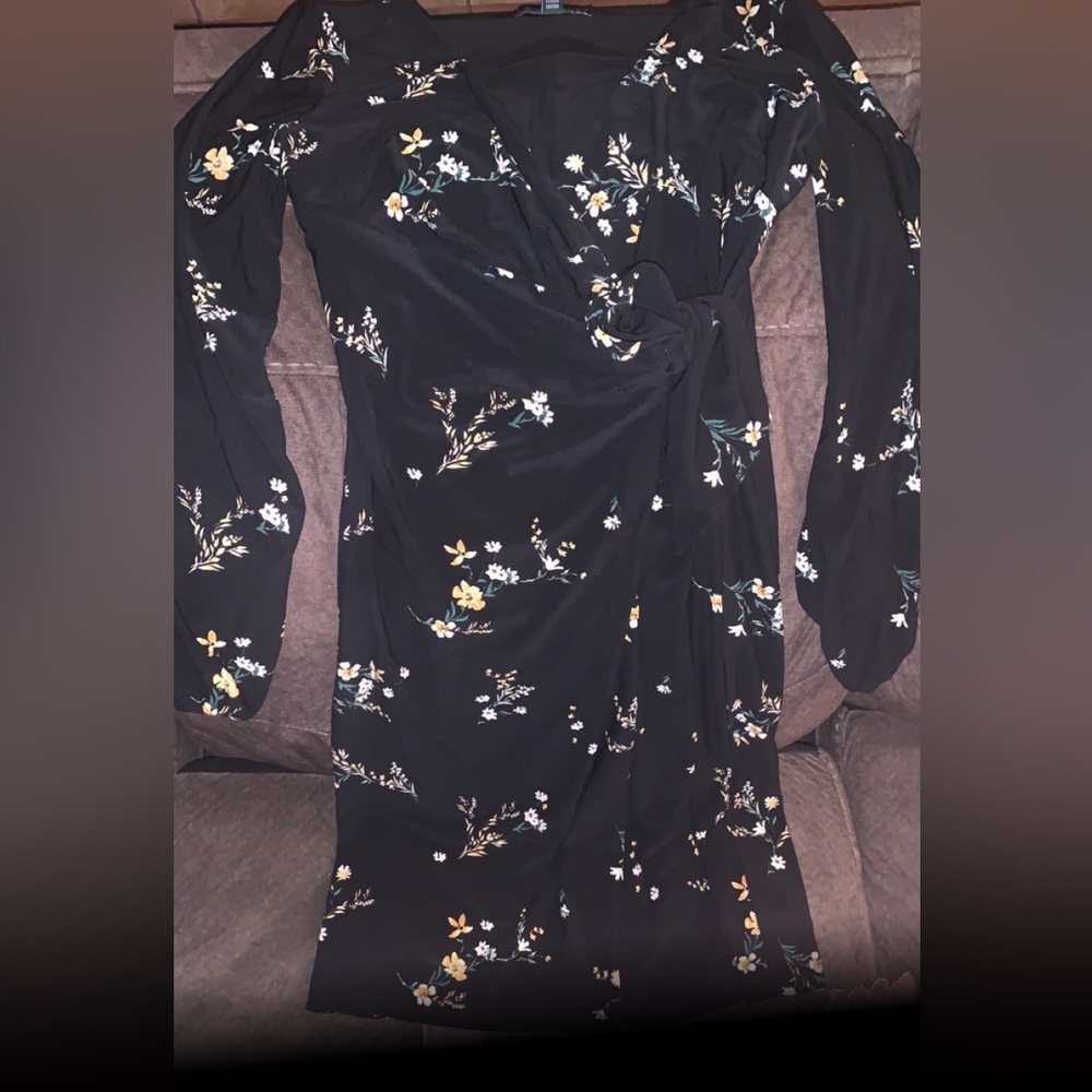 Longsleeve banana republic black floral dress